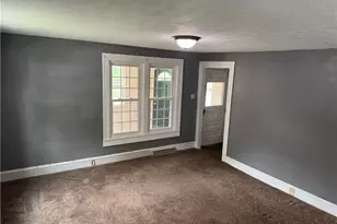 919 E 17th St, Ashtabula, OH 44004 - Photo 7