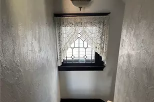 928 Main St, Wellsville, OH 43968 - Photo 13