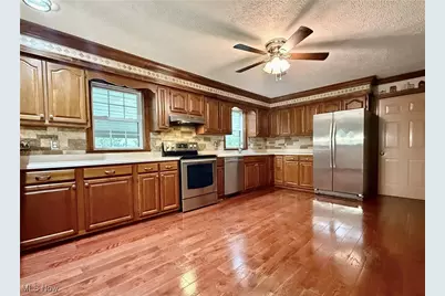 905 Ridgewood Boulevard, Belpre, OH 45714 - Photo 17