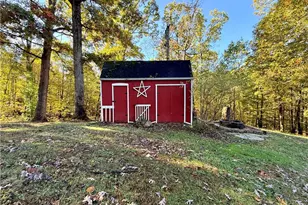 905 Ridgewood Blvd, Belpre, OH 45714 - Photo 5