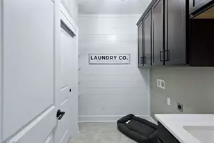 4317 Evergreen Ct, North Canton, OH 44720 - Photo 17