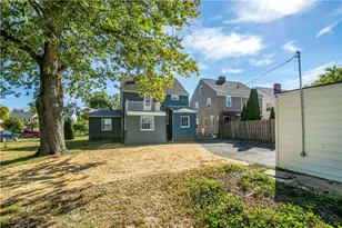 3716 Rolliston Rd, Huber Heights, OH 44120 - Photo 3