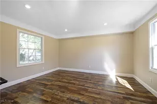 3716 Rolliston Rd, Huber Heights, OH 44120 - Photo 7