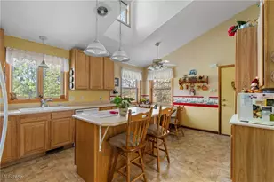 9732 Erie Ave SW, Beach City, OH 44608 - Photo 7