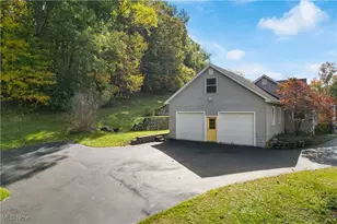 9732 Erie Ave SW, Beach City, OH 44608 - Photo 19