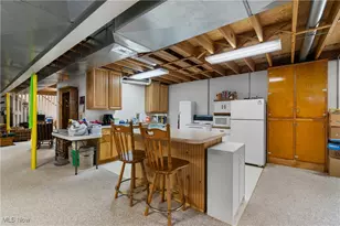 9732 Erie Ave SW, Beach City, OH 44608 - Photo 15