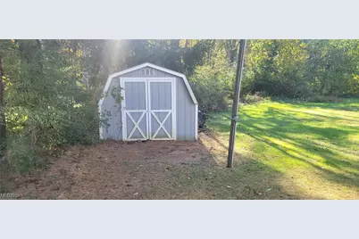 2850 Watson Way, Zanesville, OH 43701 - Photo 9