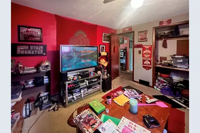 337 Greenbrier Rd, Weirton, WV 26062 - Photo 7