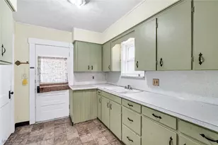 43 N Schenley Ave, Youngstown, OH 44509 - Photo 13