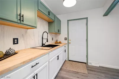 4543 Norfolk Avenue, Lorain, OH 44055 - Photo 7