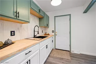 4543 Norfolk Ave, Lorain, OH 44055 - Photo 7