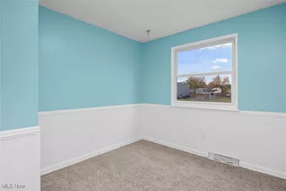 4543 Norfolk Avenue, Lorain, OH 44055 - Photo 27