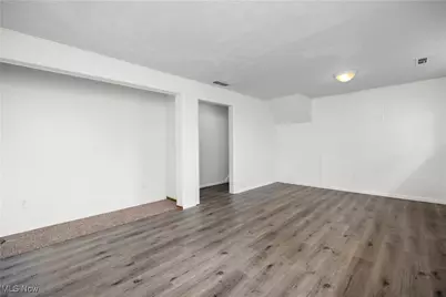 4543 Norfolk Avenue, Lorain, OH 44055 - Photo 15