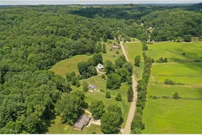 1728 Tall Timber Road NE, New Philadelphia, OH 44663 - Photo 11