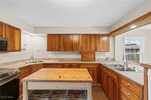 939 State Route 303, Streetsboro, OH 44241 - Photo 9