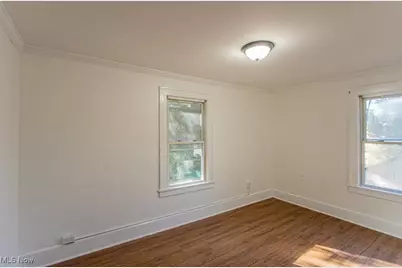 154 S Schenley Avenue, Youngstown, OH 44509 - Photo 21