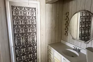 22 N Arlington Ave, Niles, OH 44446 - Photo 11