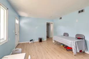 2303 Bollinger Ave NE, Canton, OH 44705 - Photo 7