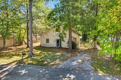 26223 Wildwood Drive, Beloit, OH 44609 - Photo 3