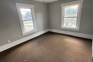 825 Kenmore Blvd, Akron, OH 44314 - Photo 7