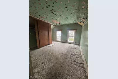 1427 4th Street NE, Canton, OH 44704 - Photo 5