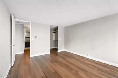 12700 Lake Avenue #801, Oakwood, OH 44107 - Photo 15