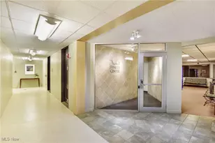 12700 Lake Ave, Oakwood, OH 44107 - Photo 25