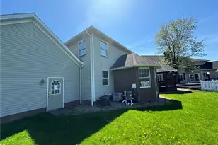 1173 Manchester Ave SW, North Lawrence, OH 44666 - Photo 9
