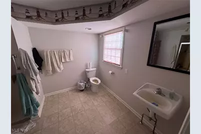 1173 Manchester Avenue SW, North Lawrence, OH 44666 - Photo 37