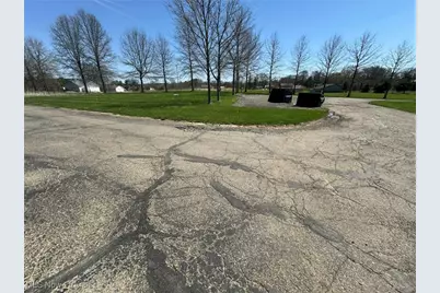 1173 Manchester Avenue SW, North Lawrence, OH 44666 - Photo 5