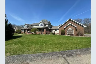 1173 Manchester Avenue SW, North Lawrence, OH 44666 - Photo 3