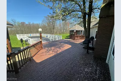 1173 Manchester Avenue SW, North Lawrence, OH 44666 - Photo 7