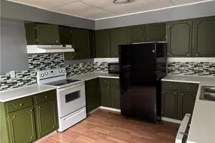 1752 Chester Ave, Wellsville, OH 43968 - Photo 3