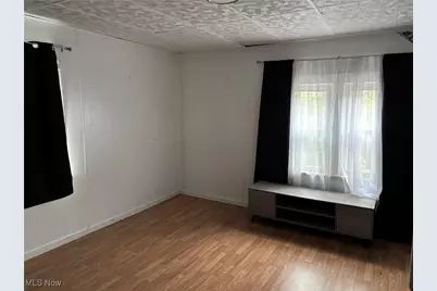 1752 Chester Avenue, Wellsville, OH 43968 - Photo 9