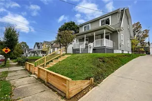 1074 Linden Ave, Akron, OH 44310 - Photo 3