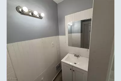 204 Broad Avenue NW, Canton, OH 44708 - Photo 23