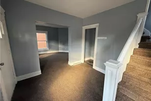 204 Broad Ave NW, Canton, OH 44708 - Photo 9