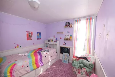 152 Pennsylvania Avenue, Chester, WV 26034 - Photo 13