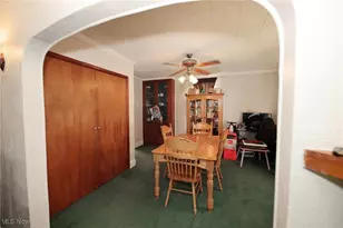 152 Pennsylvania Ave, Chester, WV 26034 - Photo 9