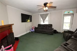 152 Pennsylvania Ave, Chester, WV 26034 - Photo 3