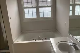 10358 Townley Ct, Aurora, OH 44202 - Photo 11