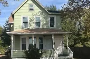 1427 E 51st St, Loveland, OH 44103 - Photo 1