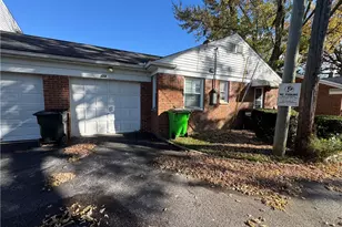 324 E 235th St, Euclid, OH 44123 - Photo 11