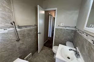 324 E 235th St, Euclid, OH 44123 - Photo 7