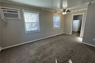 324 E 235th St, Euclid, OH 44123 - Photo 15