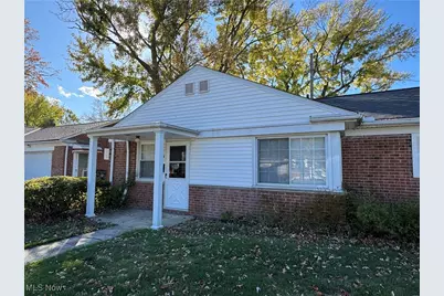 324 E 235th Street, Euclid, OH 44123 - Photo 13