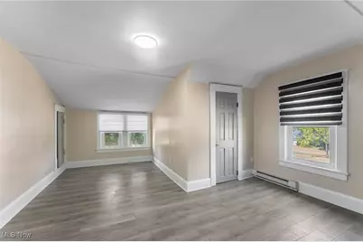 237 Watson Street, Lowellville, OH 44436 - Photo 17