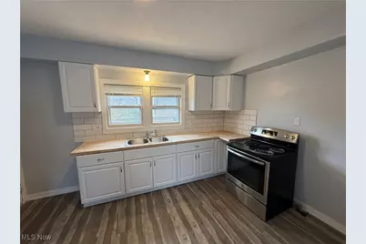 1305 Curtis Street, Akron, OH 44301 - Photo 3