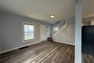 1305 Curtis St, Akron, OH 44301 - Photo 7