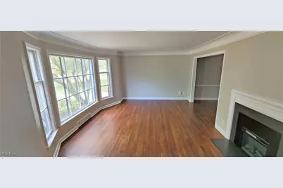 17718 Lomond Boulevard, Huber Heights, OH 44122 - Photo 3